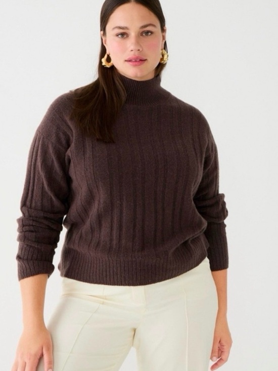 J. Crew Tops - J CREW Ribbed Mockneck Sweater in Supersoft yarn Size XL Brown Knit BM209